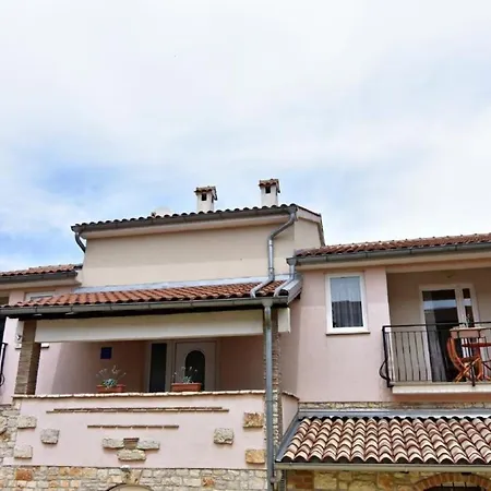 Apartmán Klimatisierte In Tar Mit Grill, Gemeinschaftlichem Pool Und Garten